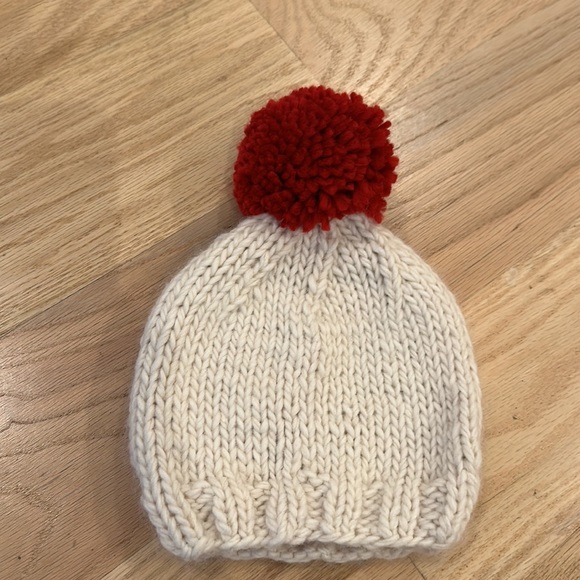 Santa Baby Knit Pom Hat 6-24 mo size - Picture 8 of 9